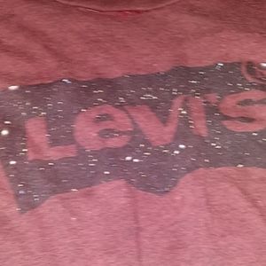 Levis red shirt